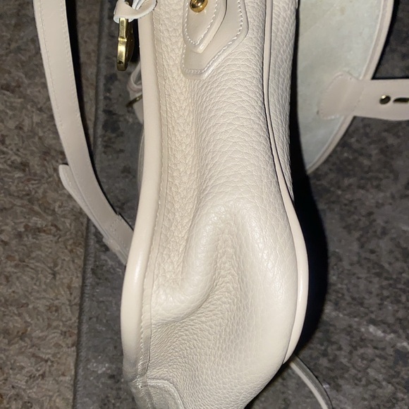 🌟EUC Cream Dooney & Burke Crossbody Bag - Picture 8 of 12